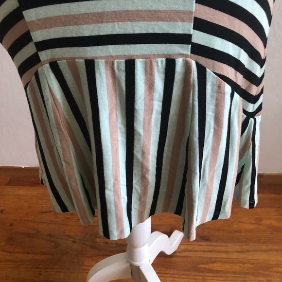 BEBE short sleeves stripes size Small multi colors Dress - Picture 5 of 7
